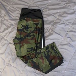 Camo leggings